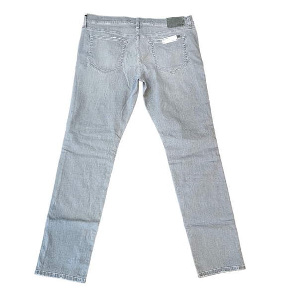 Joe's Jeans- The Asher Slim fit / Tencil Twill - Picture 4 of 9